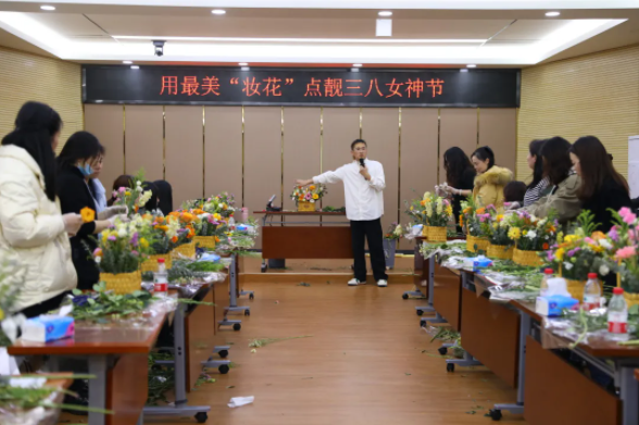 彩虹多多官网-追求健康,你我一起成长