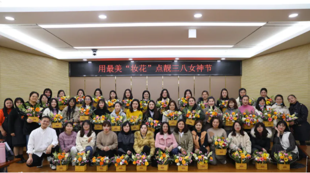 彩虹多多官网-追求健康,你我一起成长