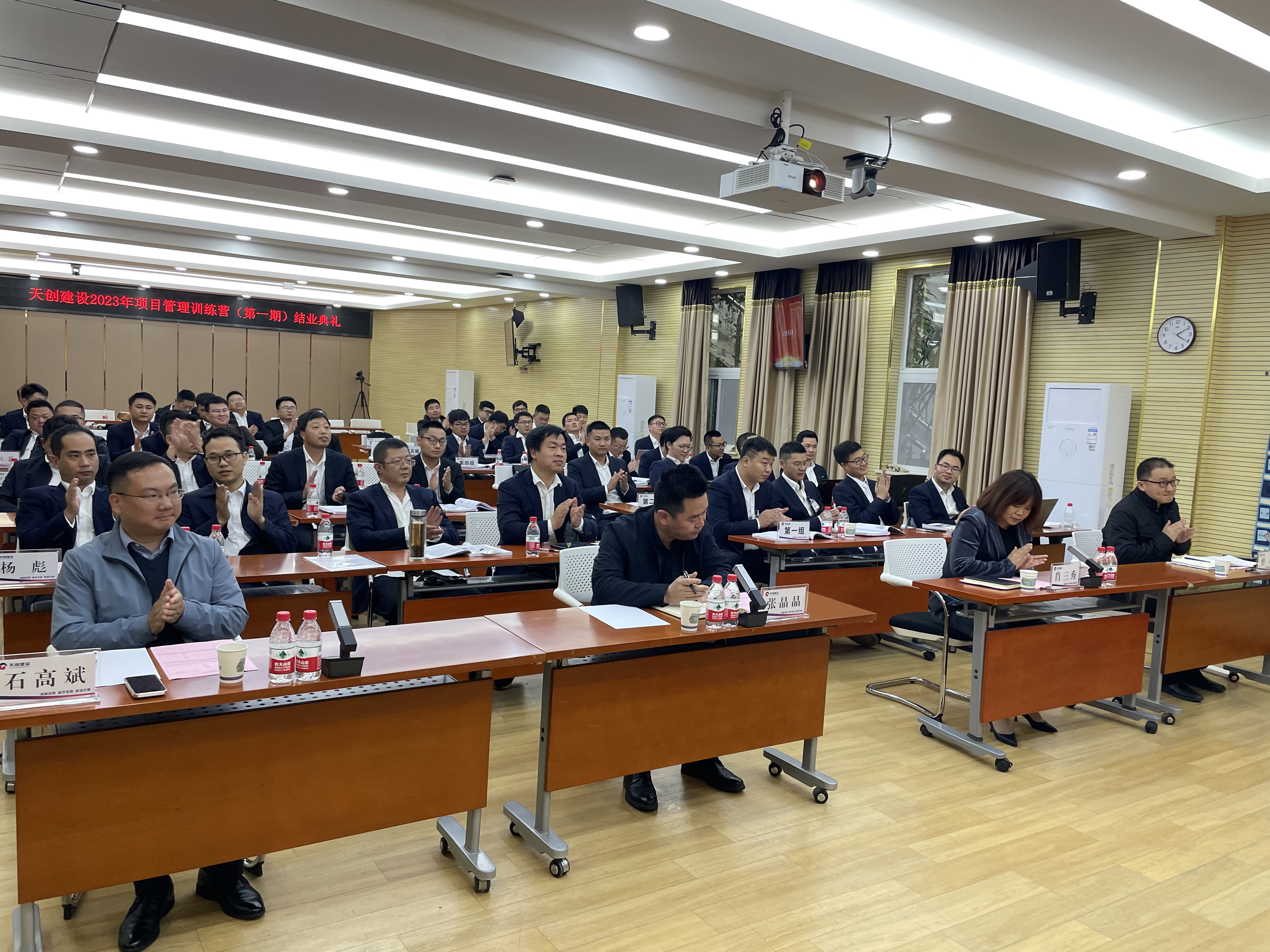 彩虹多多官网-追求健康,你我一起成长