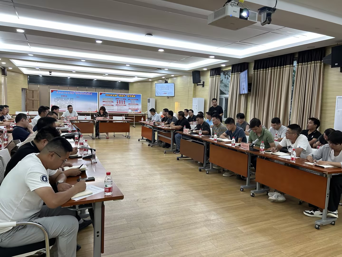 彩虹多多官网-追求健康,你我一起成长