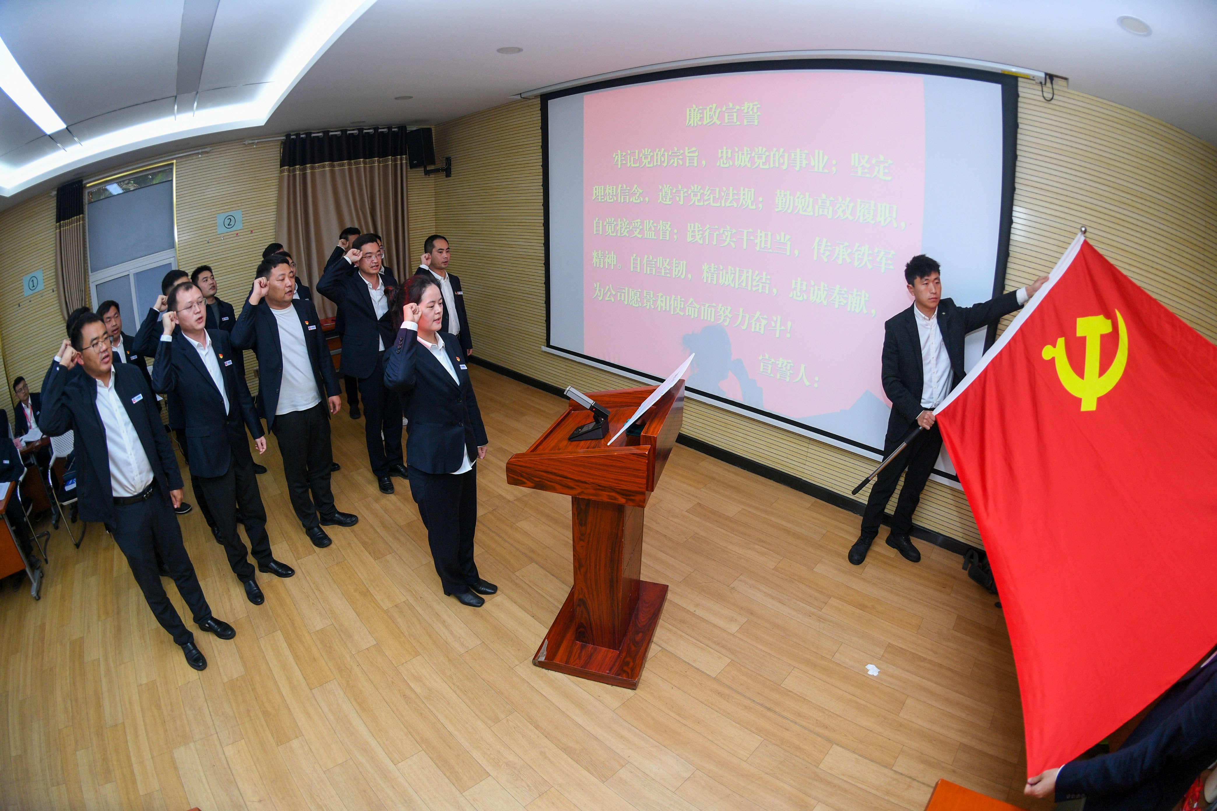 彩虹多多官网-追求健康,你我一起成长
