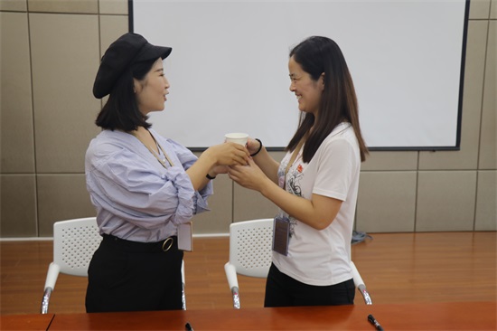 彩虹多多官网-追求健康,你我一起成长