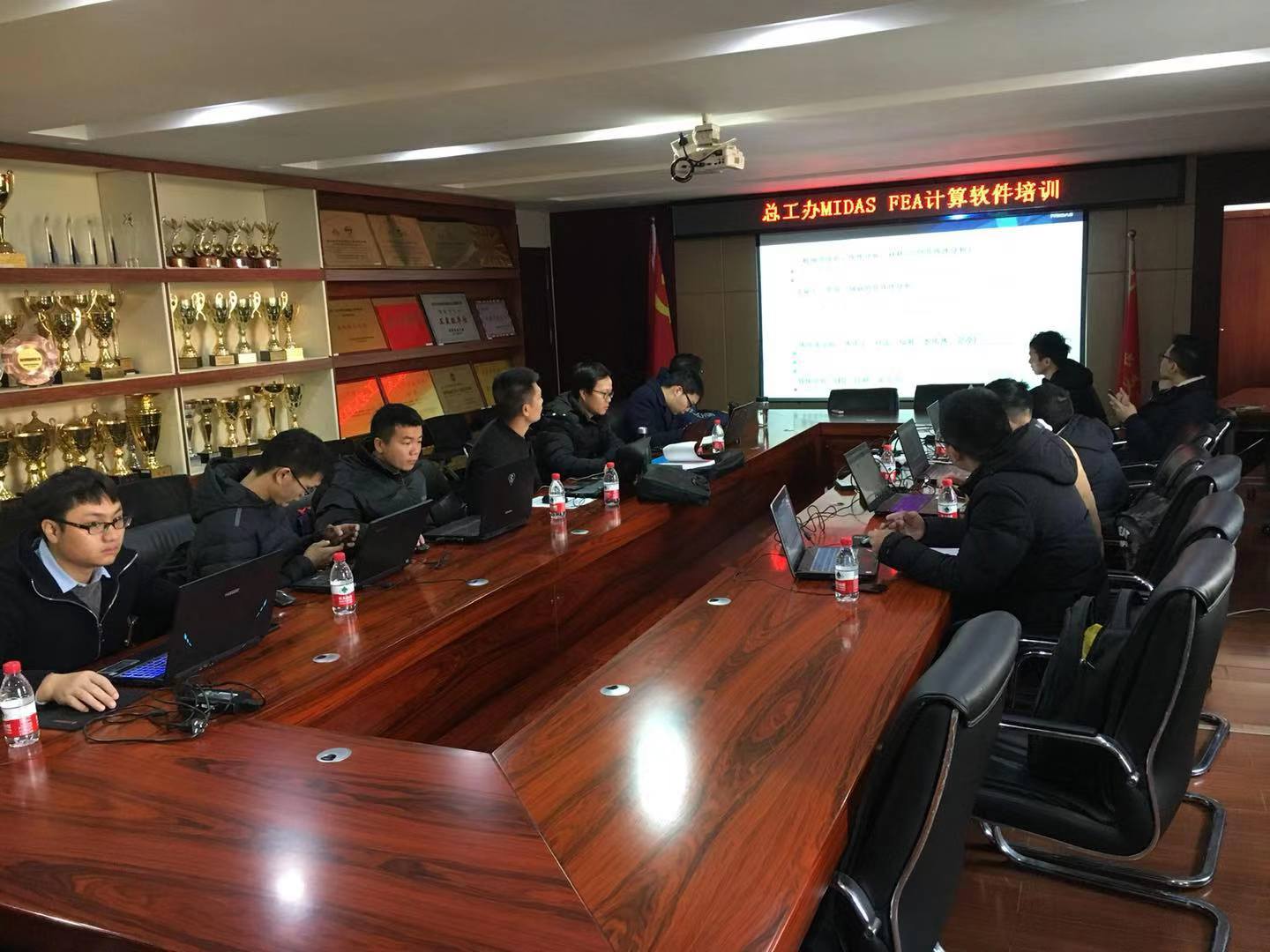 彩虹多多官网-追求健康,你我一起成长